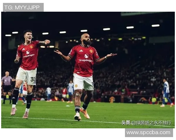 足球明星转会风云:盘点那些改变球队命运的巨星转会案例 足球明星转会风云:盘点那些改变球队命运的巨星转会案例