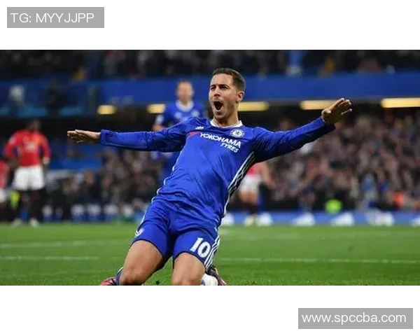 足球球星弟媳走红幕后揭秘 她如何从默默无闻到成为公众焦点