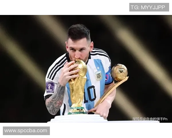 足球球星15成长之路与辉煌时刻全面解读